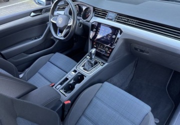 Volkswagen Passat B8 GTE Variant Facelifting 1.4 TSI Plug-In-Hybrid 218KM 2021 Volkswagen Passat GTE 1.4TSI Plug-In 218KM DSG Led ASO Kamera CarPlay ACC, zdjęcie 12