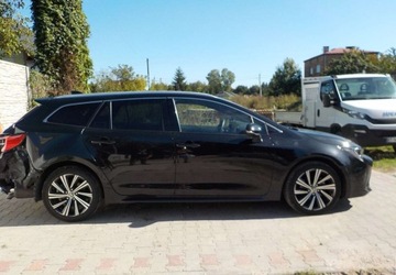 Toyota Corolla XII TS Kombi 1.8 Hybrid 122KM 2022 Toyota Corolla Okazja 1.8 Hybryda 122KM, zdjęcie 12