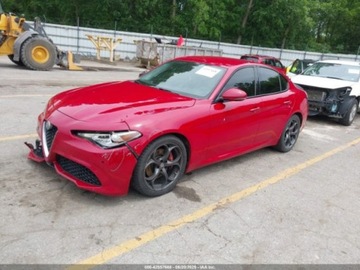 Alfa Romeo Giulia II Sedan 2.0 TBi 280KM 2018 Alfa Romeo Giulia TI Sport 2018 2.0l 2.0 Benzyna 280KM, zdjęcie 1