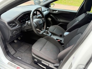 Ford Focus IV Hatchback 1.5 EcoBoost 150KM 2019 Ford Focus FULL OPCJANaviRadarLedKameraPDCFull LEDEl KlapaIdealny Stan, zdjęcie 8