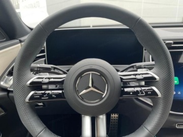 Mercedes Klasa E W214 Sedan 2.0 220d 197KM 2026 E Klasa 220 d 4-Matic AMG 2.0 (197KM) 2026, zdjęcie 7