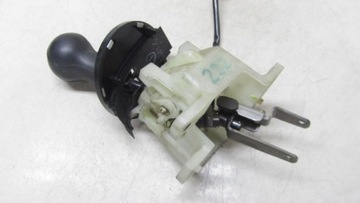 MITSUBISHI OUTLANDER I 2.4 VOLIČ ZVEDÁK ŘAZENÍ 01-07