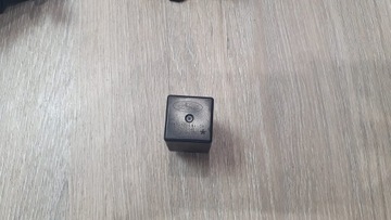Przekaźnik FORD Mustang BB5T-17L684-DA