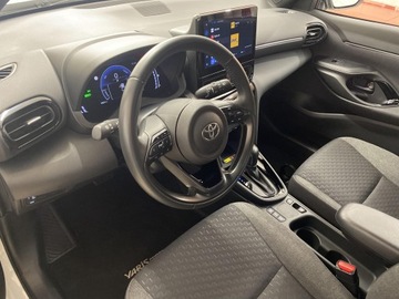 Toyota Yaris IV Cross Facelifting 1.5 Hybrid Dynamic Force 130KM 2024 Toyota Yaris Cross Hybrid 1.5 Style Toyota Yaris C, zdjęcie 9