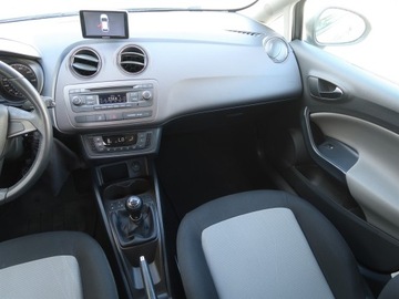 Seat Ibiza IV Hatchback 5d Facelifting 1.2 TSI 105KM 2013 Seat Ibiza 1.2 TSI, Serwis ASO, Navi, Klima, zdjęcie 7
