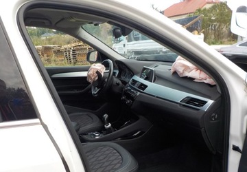 BMW X1 F48 Crossover sDrive18d 150KM 2017 BMW X1 Okazja 2.0 Diesel 150KM, zdjęcie 16