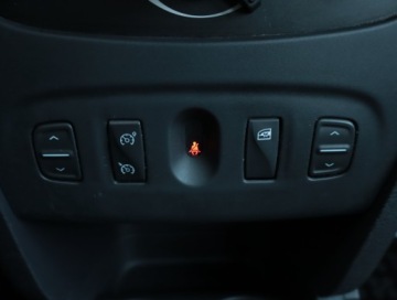 Dacia Logan II Sedan Facelifting 0.9 TCe 90KM 2018 Dacia Sandero 0.9 TCe, GAZ, Automat, Skóra, Navi, zdjęcie 16