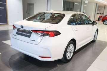 Toyota Corolla XII Sedan Facelifting 1.8 Hybrid 140KM 2023 Toyota Corolla 1.8 Hybrid Comfort 1.8 Hybryda 140KM, zdjęcie 28