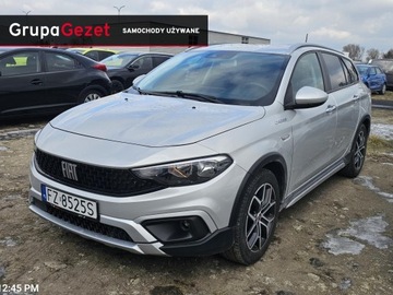 Fiat Tipo II Station Wagon Facelifting 1.6 MultiJet 130KM 2022 Fiat Tipo Seria 3-1.6 MultiJet 130 KM Cross