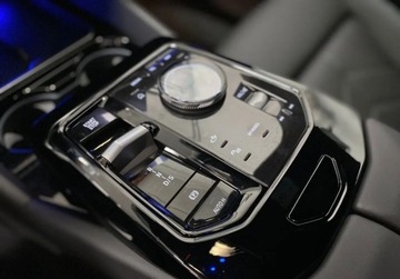 BMW Seria 5 G90-91 2024 BMW Seria 5 2.0 Hybryda Plug-in 184KM, zdjęcie 13