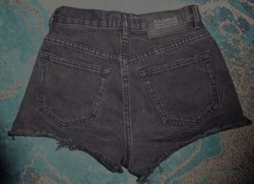 PULL&BEAR czarne jeans spodenki z dziurami szorty r.32/XS