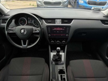 Skoda Octavia III Liftback Facelifting 1.8 TSI 180KM 2017 Skoda Octavia 1.8 TSI 180 KM Style Full LED Czujniki Smartlink 1.8, zdjęcie 1