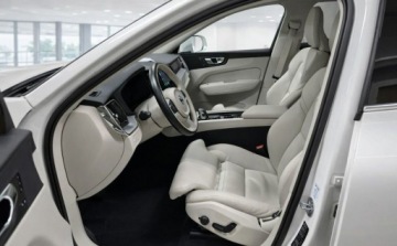 Volvo XC60 II 2022 Volvo XC 60 AWD Momentum PRO Faktura VAT23 2.0 Benzyna 250KM, zdjęcie 6