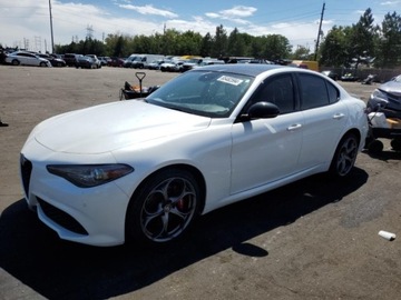 Alfa Romeo Giulia II Sedan 2.0 TBi 280KM 2019 Alfa Romeo Giulia 2019 ALFA ROMEO GIULIA TI 2.0 Benzyna 280KM, zdjęcie 1