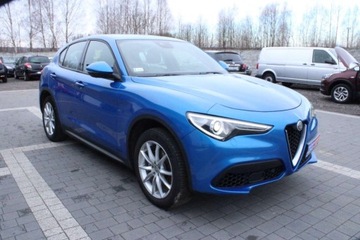 Alfa Romeo Stelvio SUV 2.0 Turbo 280KM 2018 Alfa Romeo Stelvio Salon Polska__Bogata wersja, zdjęcie 4