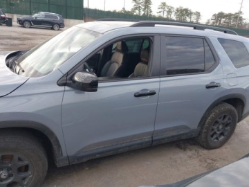 Honda Pilot II 2025 Honda Pilot 2025 HONDA PILOT TRAILSPORT 3.5 Benzyna 285KM, zdjęcie 4