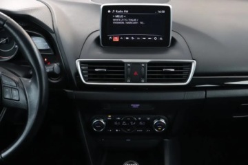 Mazda 3 III Hatchback  2.0 SKYACTIV-G 120KM 2015 Mazda 3 2.0 Skyactiv-G, Salon Polska, Navi, Klima, zdjęcie 12