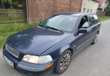Volvo V40 I 1.9 TD 102KM 2001