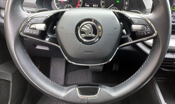 Skoda Octavia IV Kombi 2.0 TDI 115KM 2023 Skoda Octavia 2,0 TDI 115kM DSG Ambition Salon Polska, F.Vat 23 2.0 Diesel, zdjęcie 19