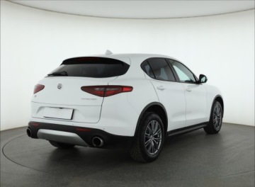 Alfa Romeo Stelvio SUV 2.0 Turbo 200KM 2017 Alfa Romeo Stelvio 2.0 Turbo Q4, Salon Polska, zdjęcie 4
