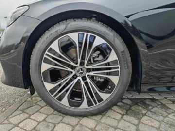 Mercedes Klasa E W214 Sedan 2.0 220d 197KM 2025 E Klasa 220 d 4-Matic Avantgarde 2.0 (197KM) 2025, zdjęcie 5