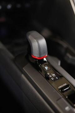 Toyota C-HR II SUV 2.0 Hybrid Dynamic Force 197KM 2024 Toyota C-HR 2.0 Hybrid Dynamic Force GR Sport 2.0 Hybryda 197KM, zdjęcie 17