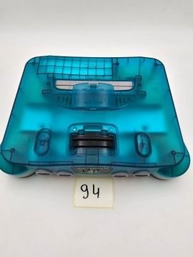 КОНСОЛЬ NINTENDO 64, ЕВРОПЕЙСКАЯ ВЕРСИЯ, ПРОЗРАЧНАЯ СИНЯЯ + ОРИГИНАЛЬНЫЕ АКСЕССУАРЫ