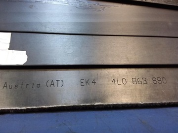 AUDI Q7 4L ОБИВКА БАГАЖНИКА СПРАВА