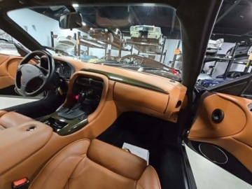 Aston Martin DB7 2002 Aston Martin DB7 Vantage 2002 5.9l 2.9 Benzyna 420KM, zdjęcie 9