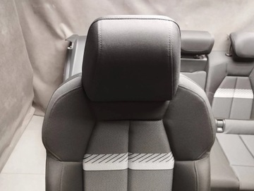 AUDI Q4 E-TRON SEDADLA SEDAČKY BEZ AIRBAGŮ