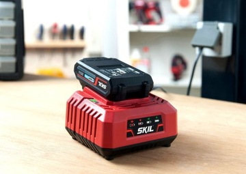 Зарядное устройство для аккумуляторов 20 В 3122 CHARGER SKIL