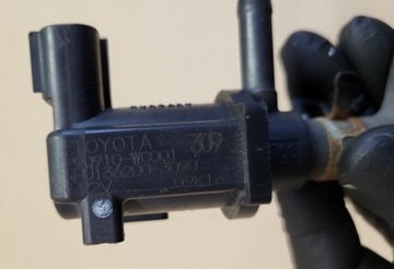 ШЛАНГ ВАКУУМНОГО КЛАПАНА TOYOTA 90910-WC001 HU136200-3090 OE EU