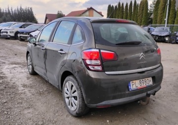 Citroen C3 II Hatchback facelifting 1.2 VTi 82KM 2014 Citroen C3 2014r, SALON POLSKA. 1.2 Benzyna. Lekko przetarty prawy bok. Je, zdjęcie 2