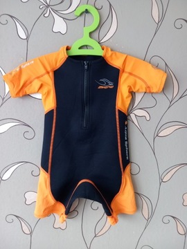 ПЕНА ДЛЯ ПЛАВАНИЯ 6 ЛЕТ