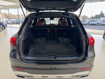 Mercedes GLC C254/X254 Coupe Plug-In 2.0 300de 333KM 2024 Mercedes-Benz GLC 300 4-Matic Avantgarde / 1właści, zdjęcie 15