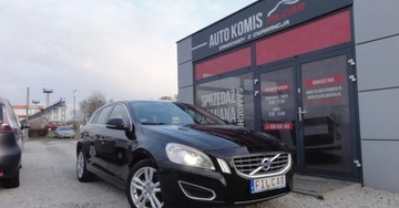 Volvo V60 I Kombi 2.0 T5 240KM 2011