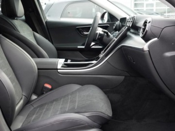 Mercedes Klasa C W206 Limuzyna 1.5 200 204KM 2025 C Klasa 200 4-Matic AMG 1.5 (204KM) 2025, zdjęcie 12