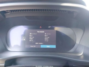 Volvo XC40 2024 Volvo XC 40 B5 Plus Bright Theme 2024 2.0 Benzyna 247KM, zdjęcie 10