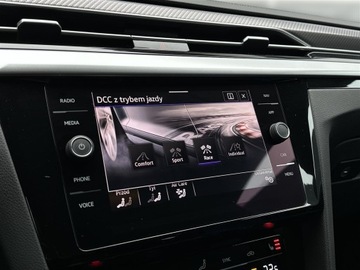Volkswagen Arteon Shooting Brake R 2.0 TSI 320KM 2023 Volkswagen Arteon 2.0TSI 320KM 4X4 R DSG l Panoram, zdjęcie 20