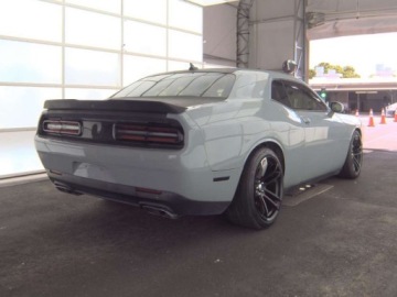 Dodge Challenger III 2022 Dodge Challenger Dodge Challenger RT RWD 2022 5.7 Benzyna 372KM, zdjęcie 4