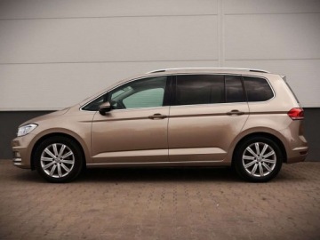 Volkswagen Touran III 1.8 TSI 180KM 2016 Volkswagen Touran 1.8 TSI BMT Highline DSG 1.8 Benzyna 180KM, zdjęcie 10