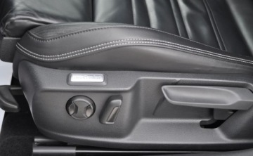 Volkswagen Passat B8 2020 Volkswagen Passat R-LINE 4-MOTION 2.0Tdi 240km DSG Kamera LED Nawigacja 2.0, zdjęcie 21