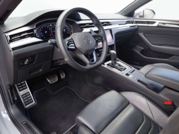 Volkswagen Arteon Shooting Brake R 2.0 TSI 320KM 2023 Volkswagen Arteon 2.0TSI 320KM R 4x4 SerwisAso Panorama Digital Kam360 Key, zdjęcie 6