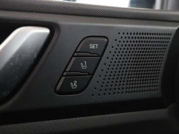 Hyundai IONIQ 2018 Hyundai IONIQ Premium hybryda skóra navi grzane, zdjęcie 37