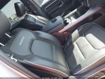 Honda HR-V III 2025 RAM 1500 2023 Ram 1500 Laramie 4x4 Crew Cab 57 Box 5.7 Benzyna 395KM, zdjęcie 11