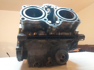 KARTERY BLOK SILNIKA HONDA VF750 C MAGNA RC43E