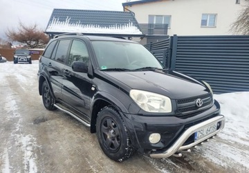 Toyota RAV4 II 2.0 i 16V 150KM 2004 Toyota RAV4 Swiezo sprowadzony Alufelgi Gratis. Zarejestrowany. 2.0