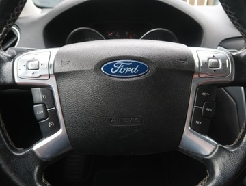 Ford Mondeo IV Kombi 2.0 Duratorq TDCi DPF 140KM 2011 Ford Mondeo 2.0 TDCi, Klima, Klimatronic, zdjęcie 18