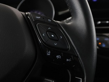 Toyota C-HR I Crossover Facelifting 2.0 Hybrid Dynamic Force 184KM 2023 Toyota C-HR FV23% full LED navi klima auto kamera, zdjęcie 31