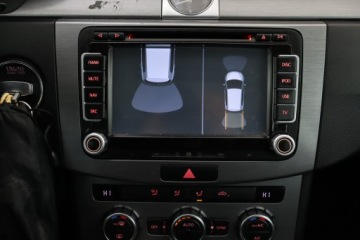 Volkswagen Passat B7 Variant 2.0 TDI CR DPF BlueMotion 140KM 2014 VW Passat 2.0 TDI, Xenon, Klima, Klimatronic, zdjęcie 16